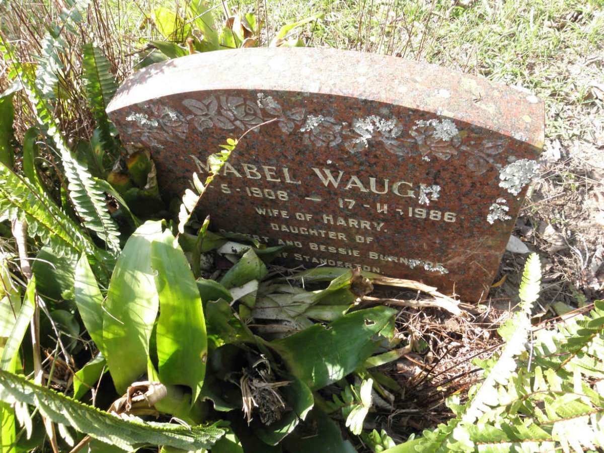 WAUGH Mabel 1908-1986