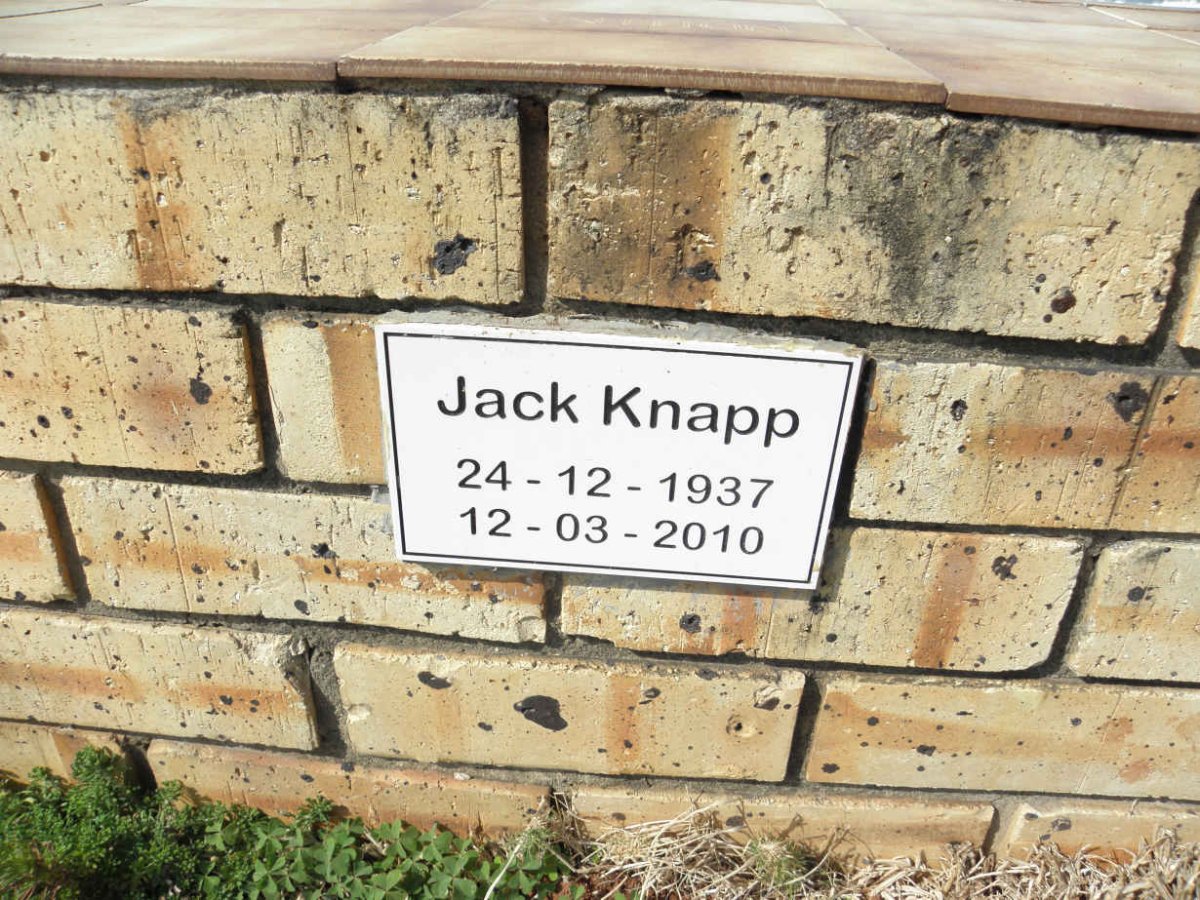 KNAPP Jack 1937-2010