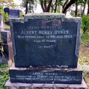 DYKES Albert Henry -1943 :: DYKES Leslie Morris -1948