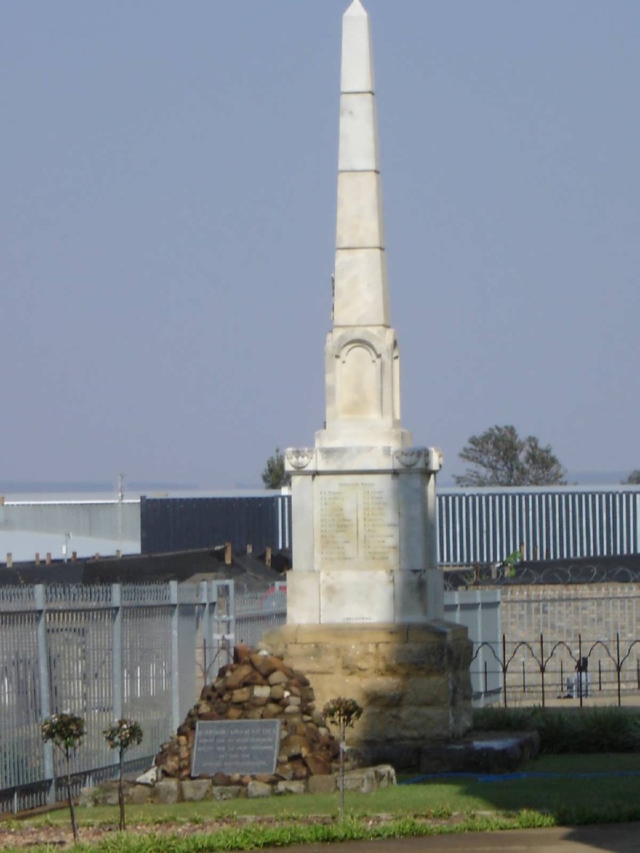03. Overview / Oorsig - Gedenknaald Vryheid NG kerk - Anglo Boere Oorlog