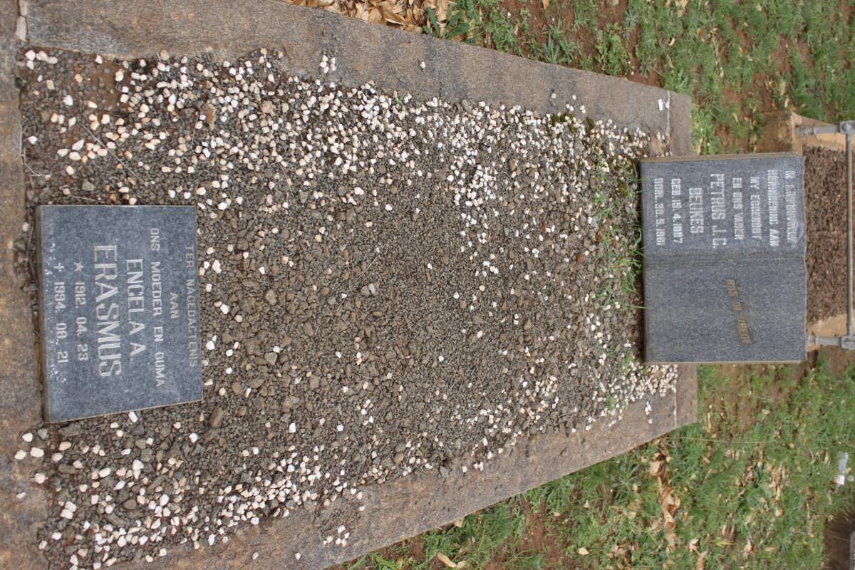BEUKES Petrus J.G. 1887-1961 :: ERASMUS Engela A. 1912-1994