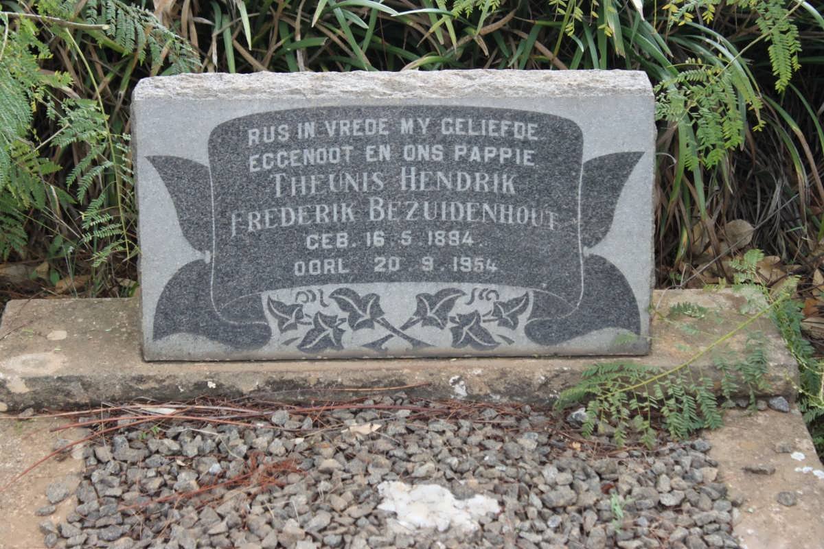 BEZUIDENHOUT Theunis Hendrik Frederik 1894-1954