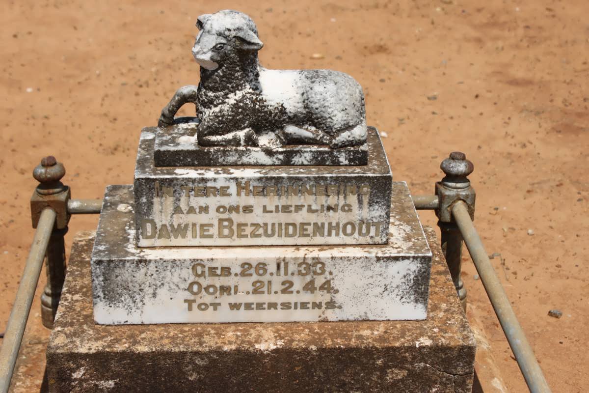 BEZUIDENHOUT Dawie 1933-1944