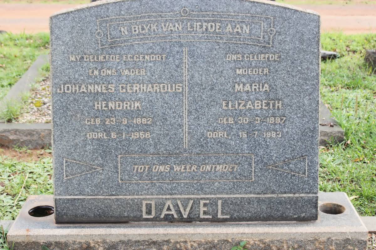 DAVEL Johannes Gerhardus Hendrik 1882-1958 &amp; Maria Elizabeth 1897-1983