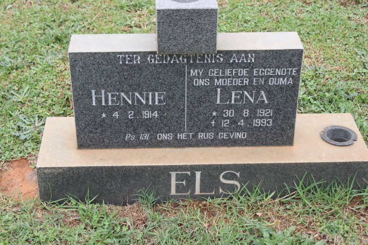 ELS Hennie 1914- &amp; Lena 1921-1993