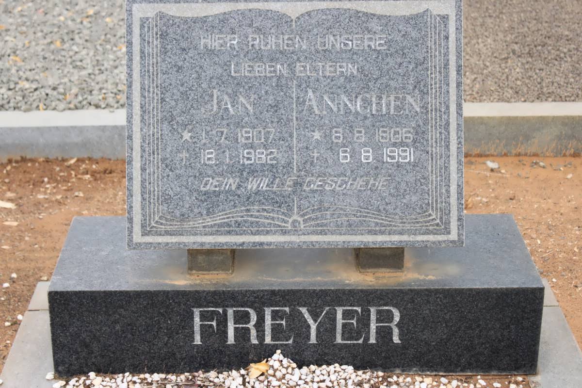 FREYER Jan 1907-1982 &amp; Annchen 1908-1991
