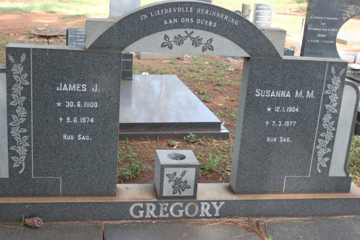 GREGORY James J. 1900-1974 &amp; Susanna M.M. 1904-1977