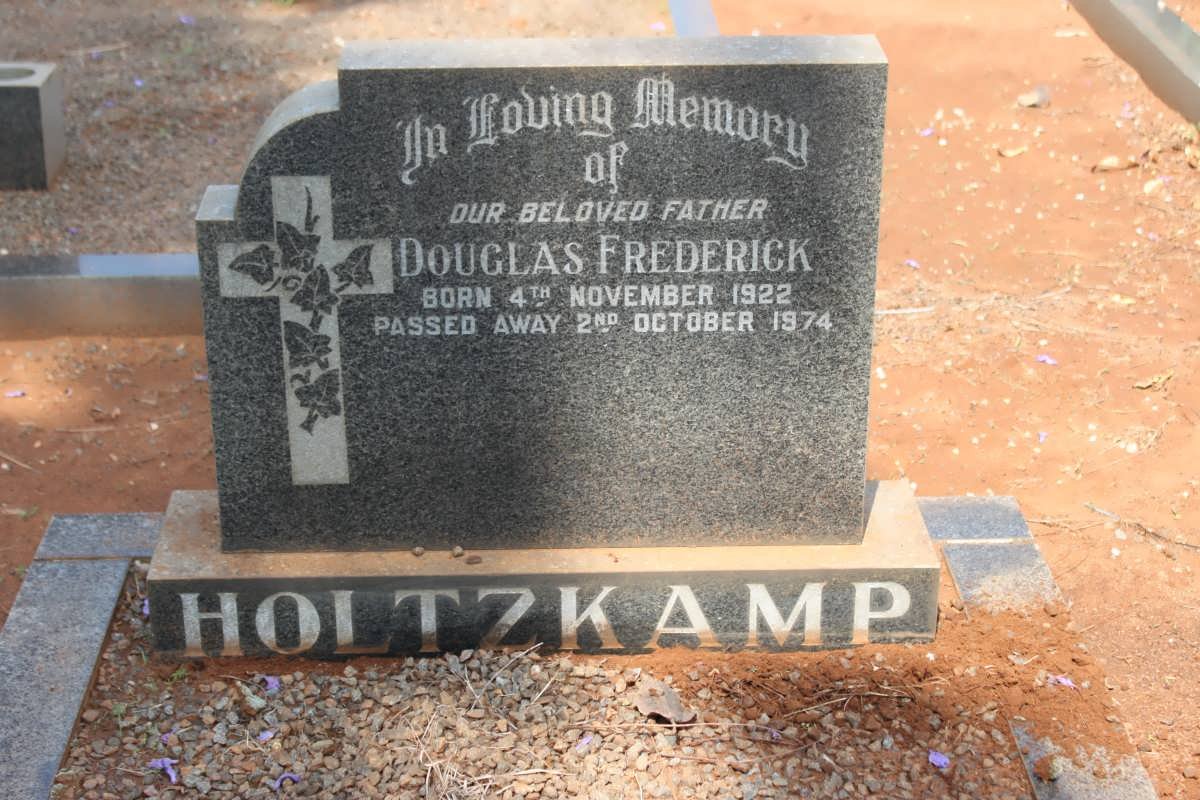 HOLTZKAMP Douglas Frederick 1922-1974