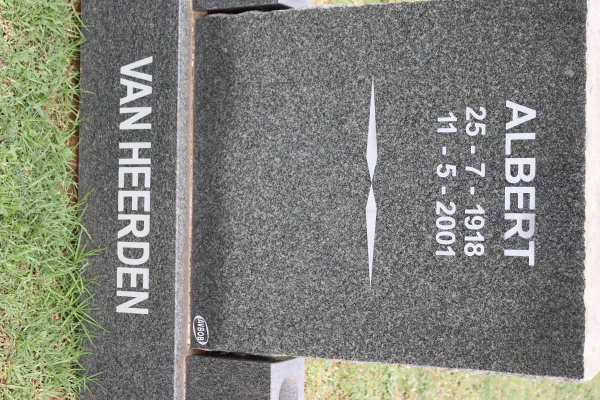 HEERDEN Albert, van 1918-2001