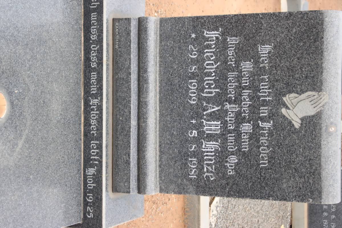 HINZE Frederich A.M. 1909-1981