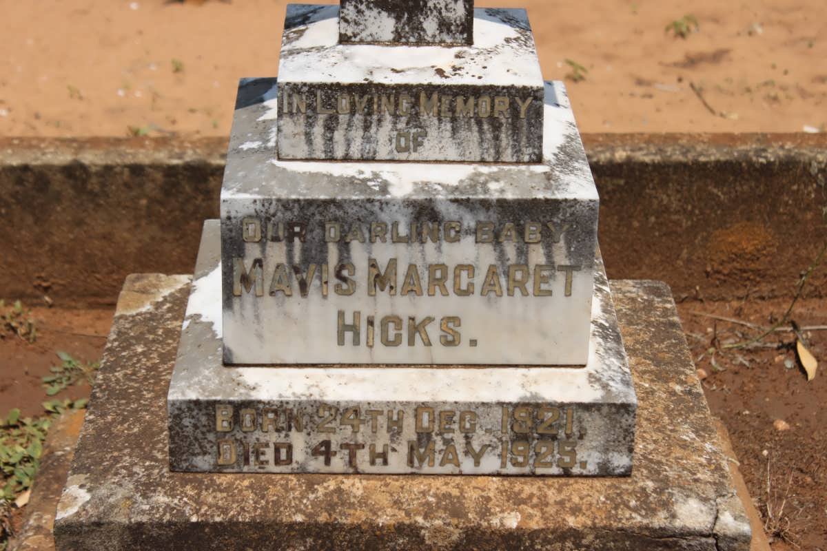 HICKS Mavis Margaret 1921-1925