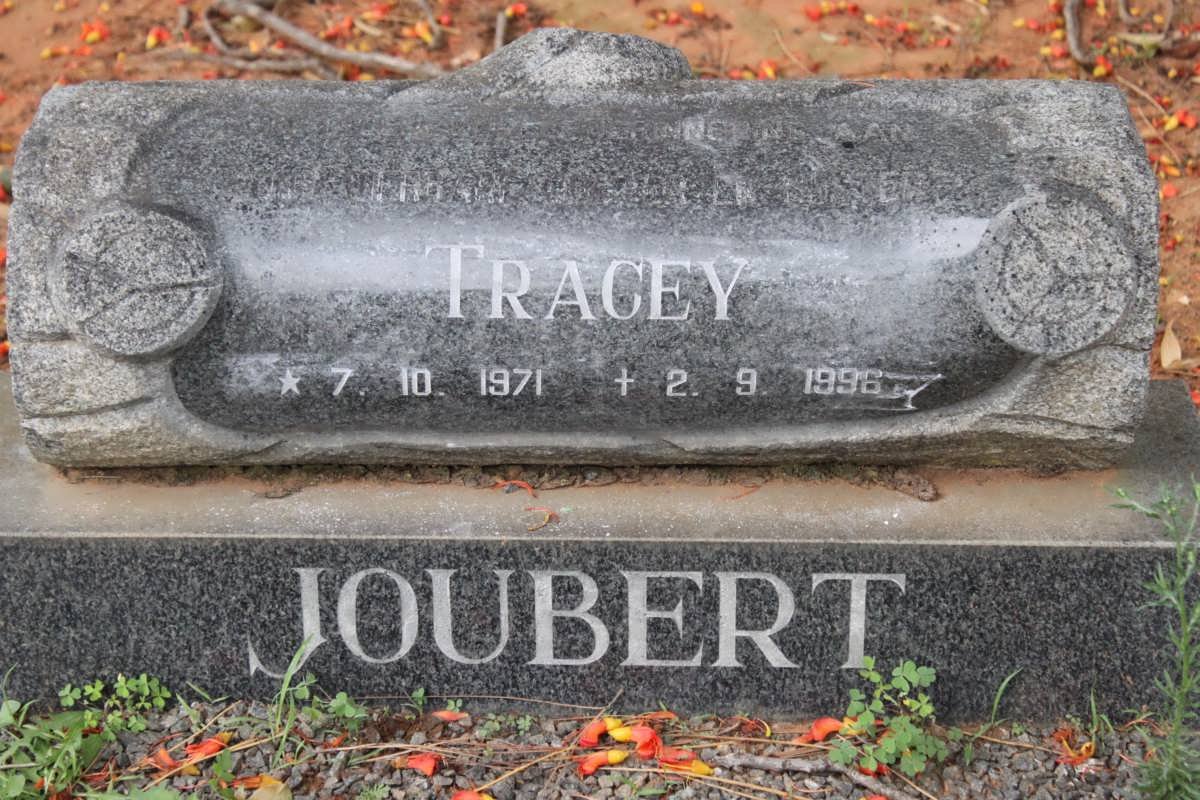 JOUBERT Tracey 1971-1996