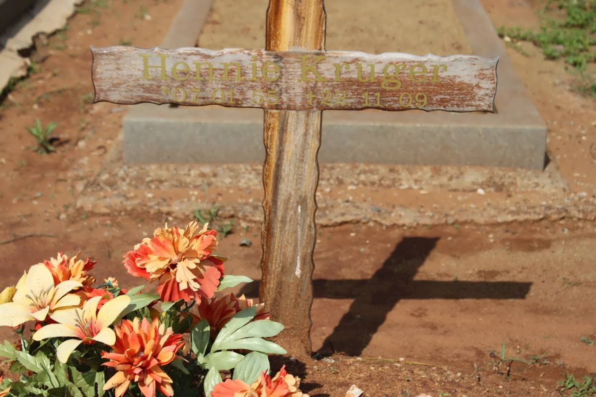KRUGER Hennie 1955-2009