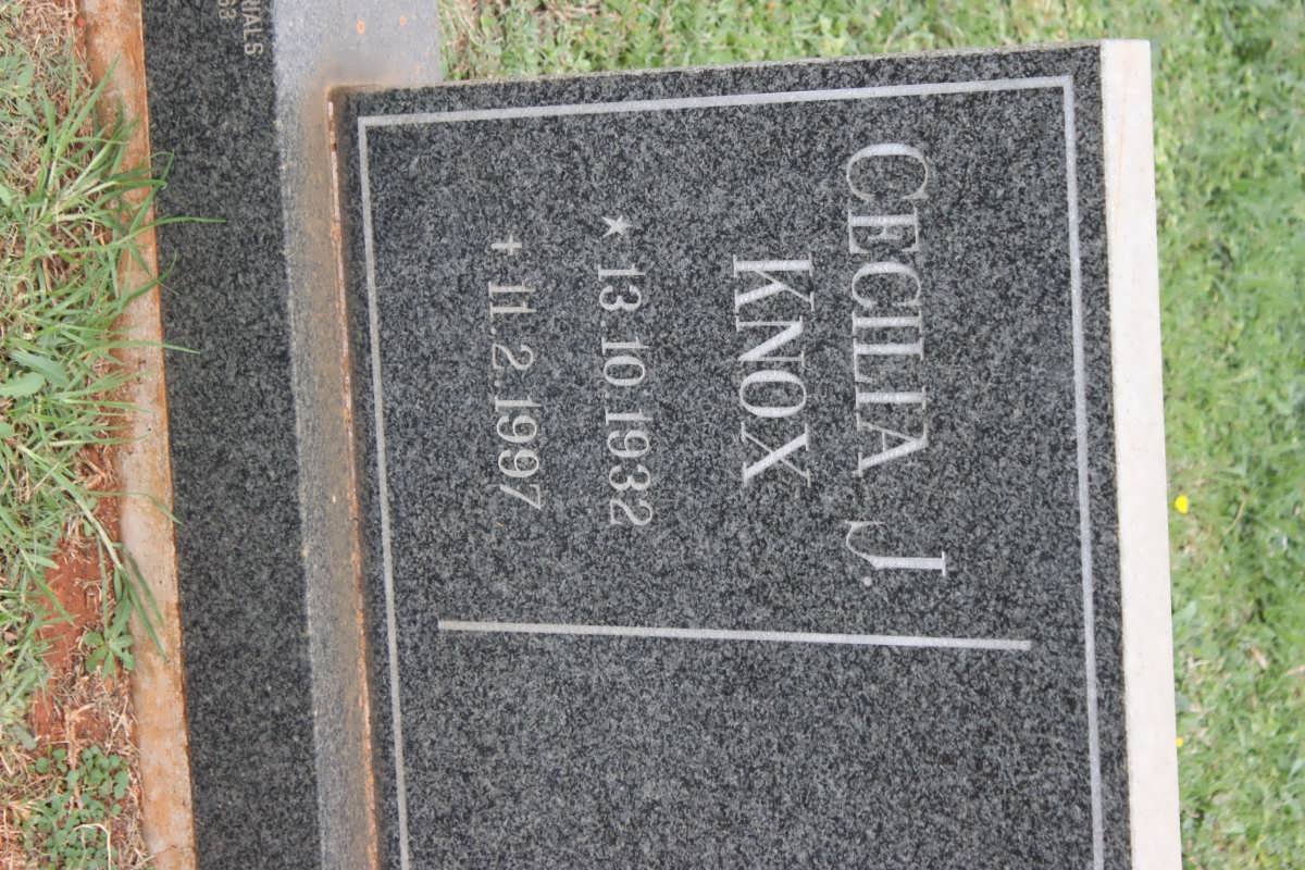 KNOX Cecilia J. 1932-1997