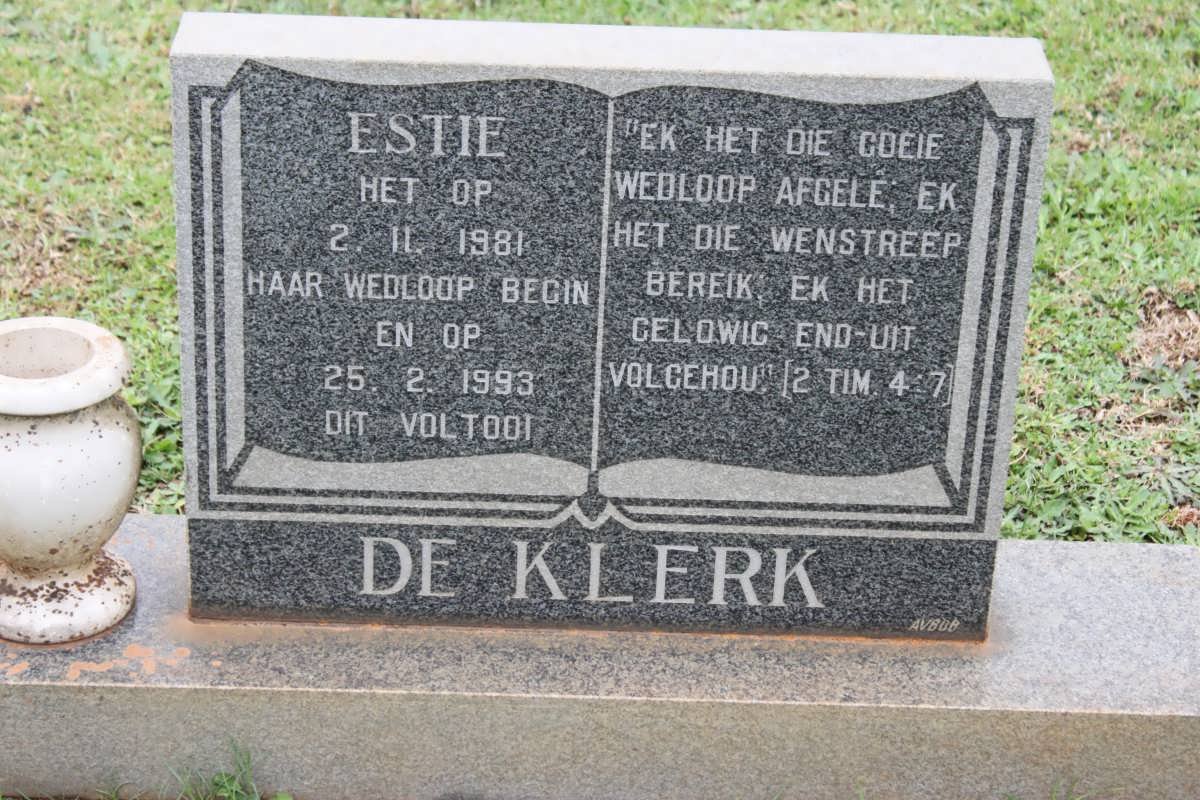 KLERK Estie, de 1981-1993