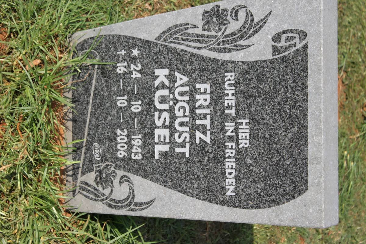 KÜSEL Fritz August 1943-2006