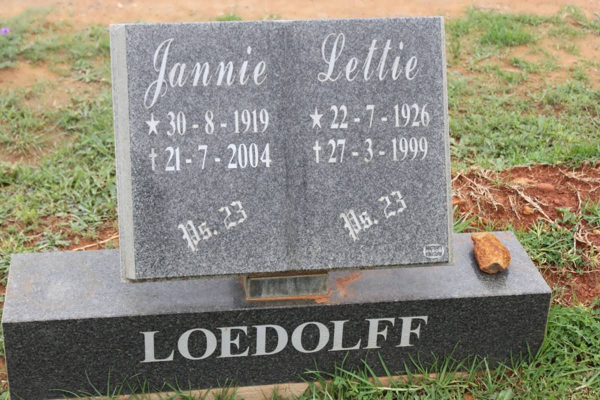 LOEDOLFF Jannie 1919-2004 &amp; Lettie 1926-1999