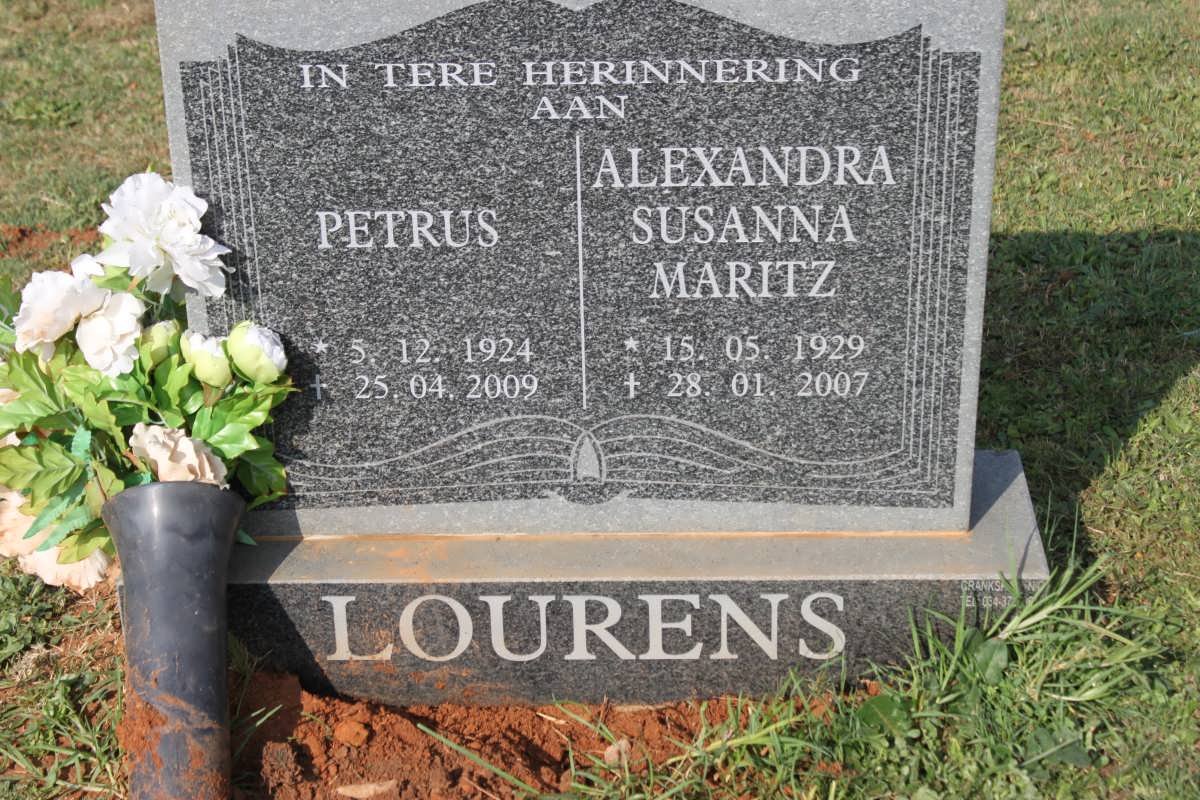 LOURENS Petrus 1924-2009 &amp; Alexandra Susanna MARITZ 1929-2007