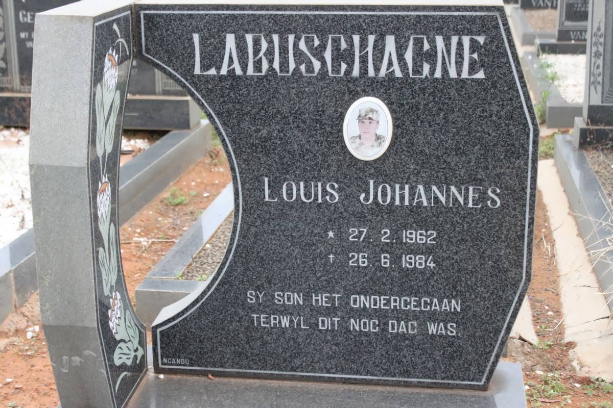 LABUSCHAGNE Louis Johannes 1962-1984