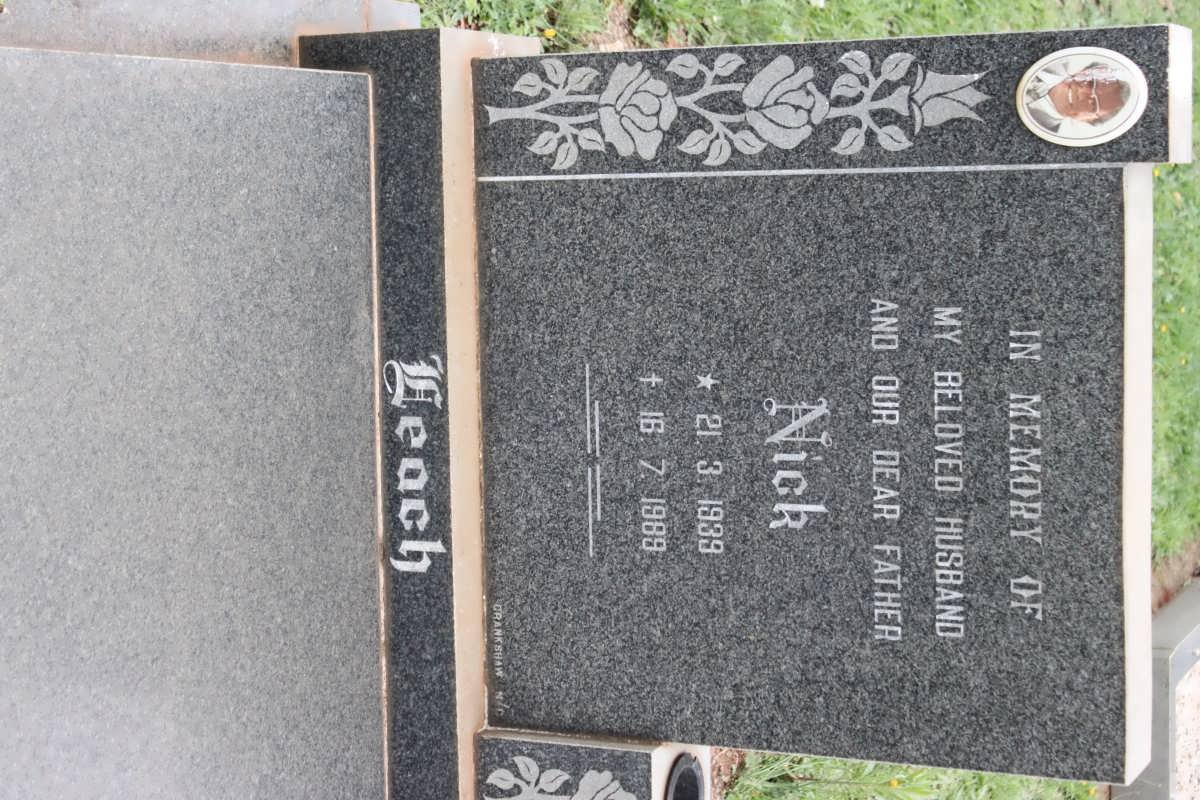 LEACH Nick 1939-1989