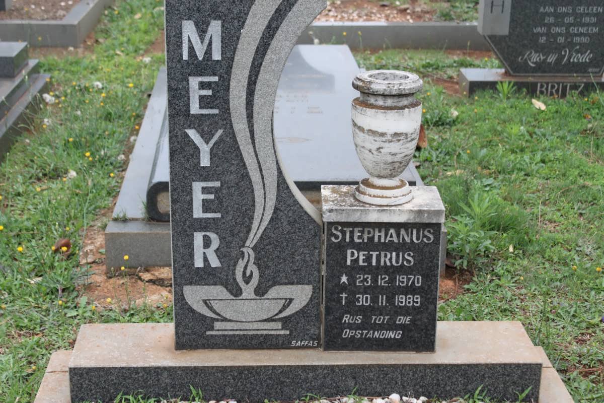 MEYER Stephanus Petrus 1970-1989