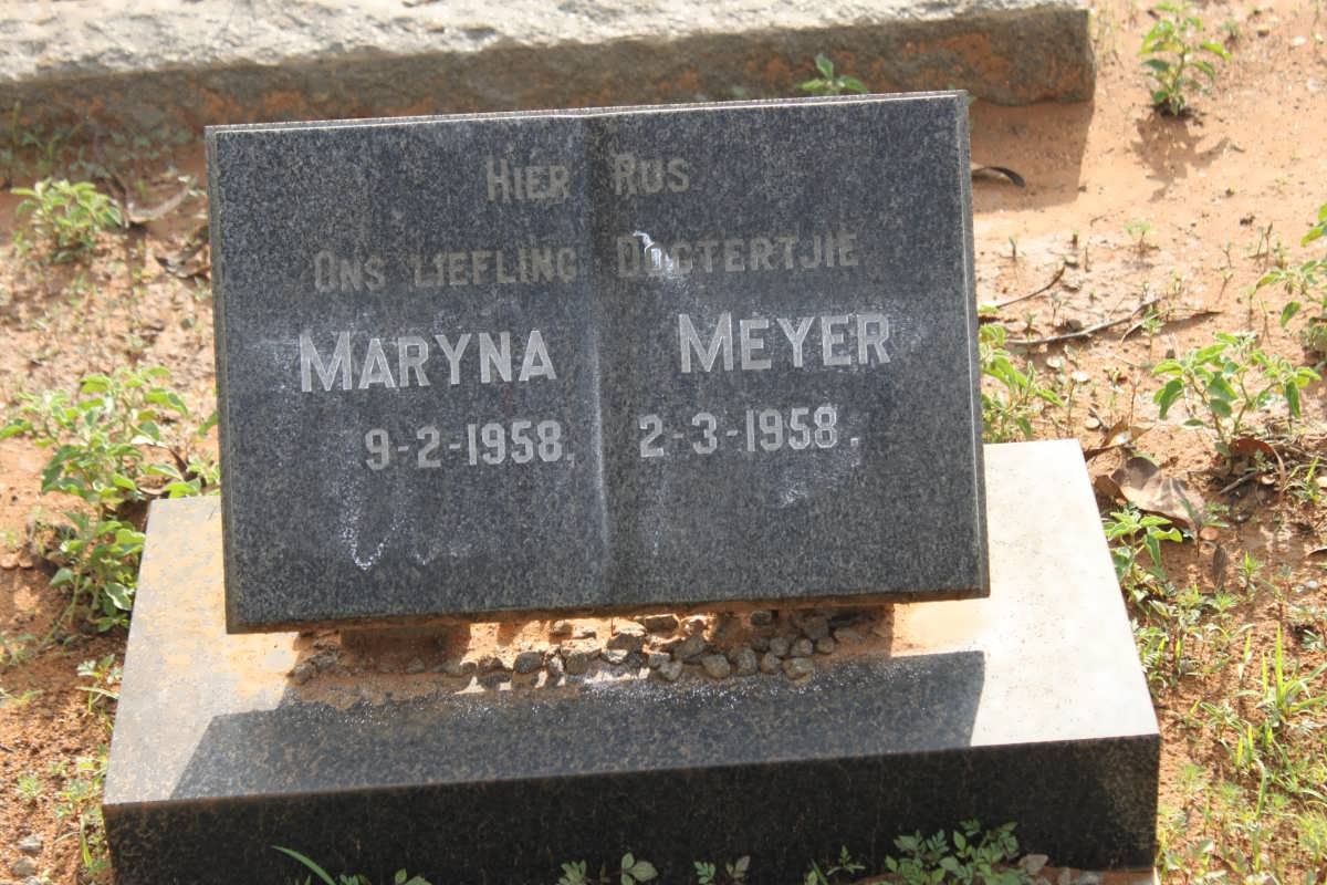 MEYER Maryna 1958-1958