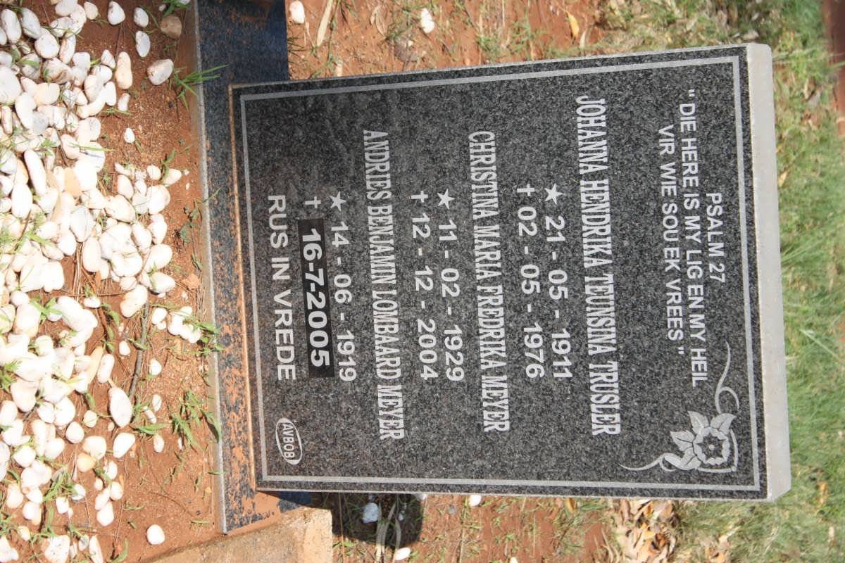 MEYER Andries Benjamin Lombaard 1919-2005 &amp; Christina Maria Fredrika 1929-2004