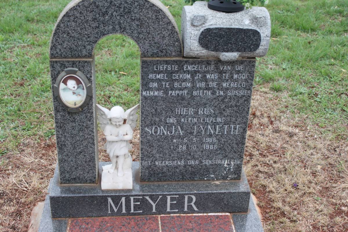 MEYER Sonja Lynette 1986-1986