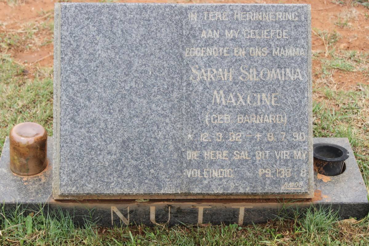 NUTT Sarah Silomina Maxcine nee BARNARD 1932-1990