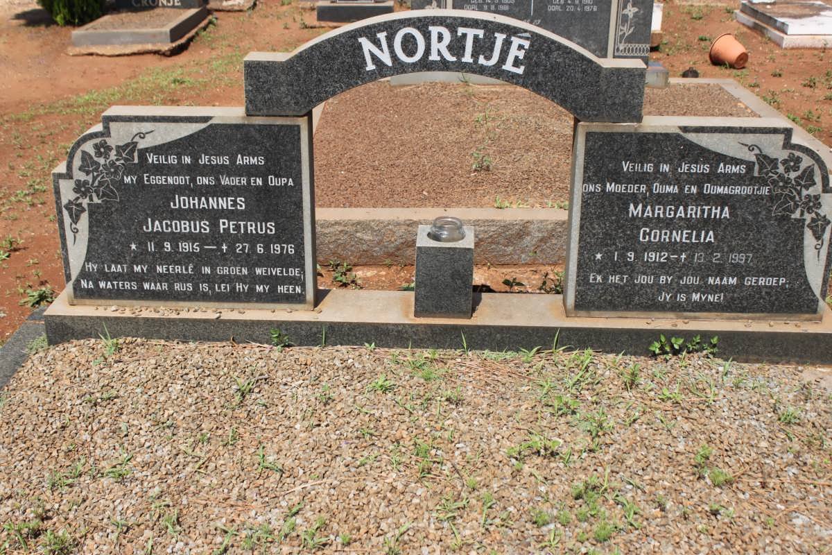 NORTJÉ Johannes Jacobus Petrus 1915-1976 &amp; Margaritha Cornelia 1912-1997