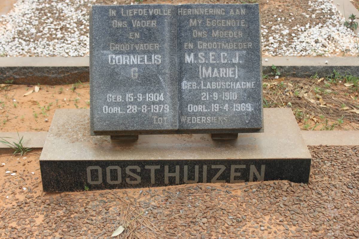 OOSTHUIZEN Cornelis G. 1904-1979 &amp; M.S.E.C.J. LABUSCHAGNE 1910-1969
