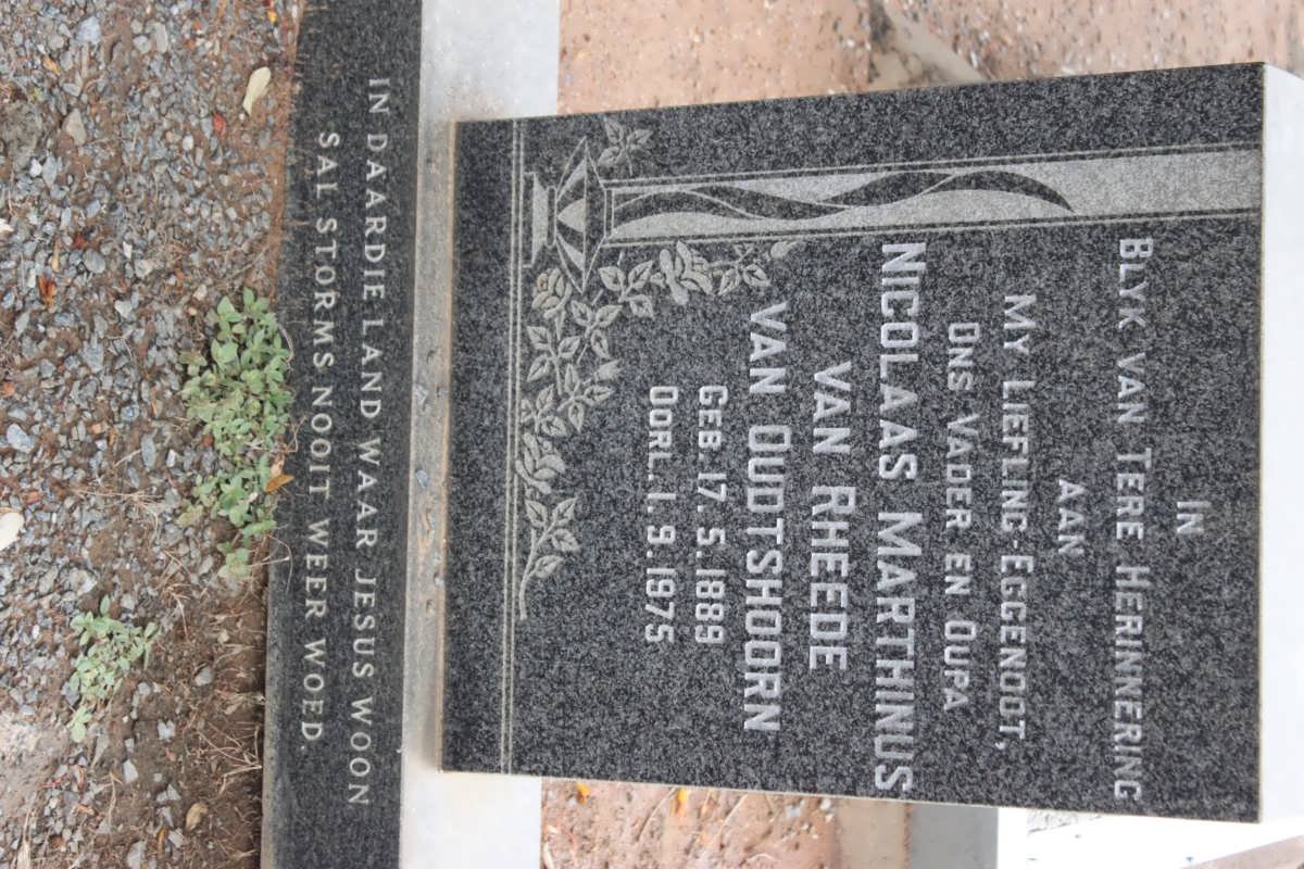OUDTSHOORN Nicolaas Marthinus, van Rheede van 1889-1975