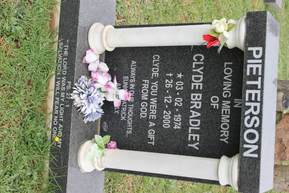 PIETERSON Clyde Bradley 1974-2000
