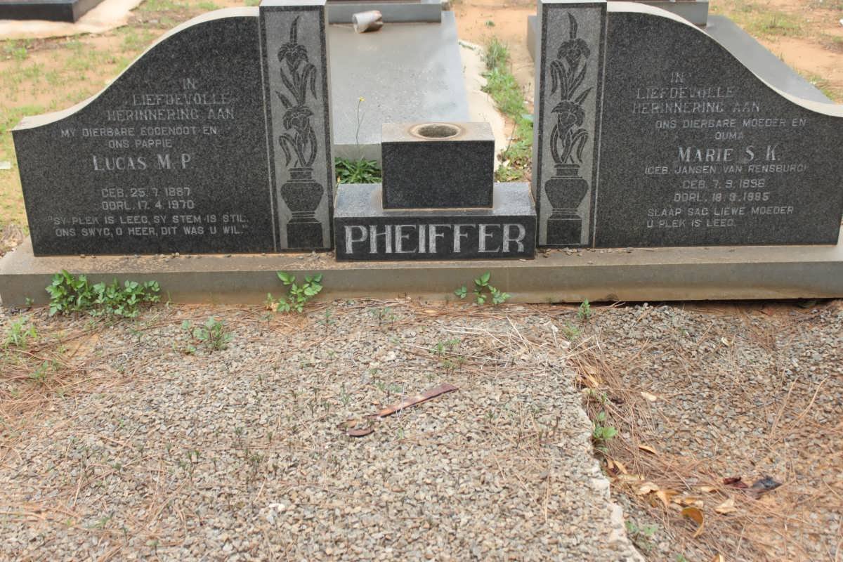 PHEIFFER Lucas M.P. 1887-1970 &amp; Marie S.K. 1890-1985