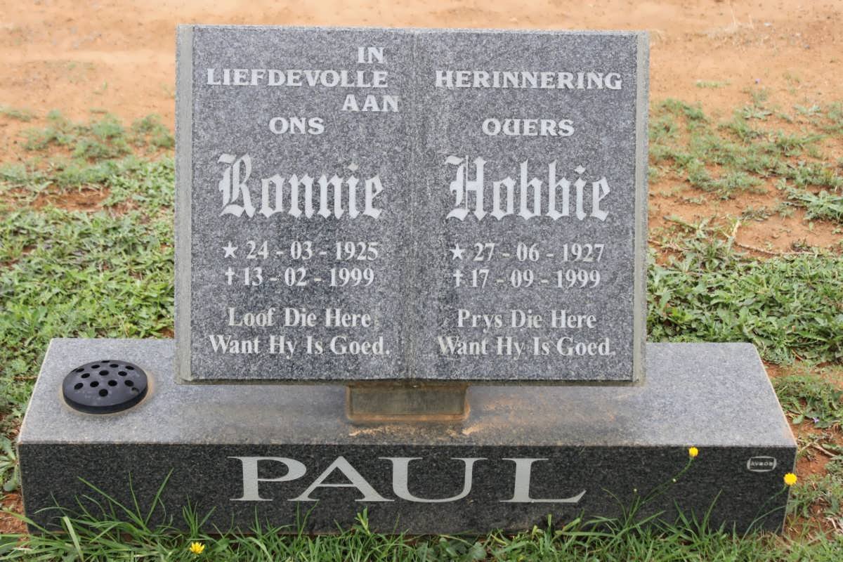 PAUL Ronnie 1925-1999 &amp; Hobbie 1927-1999