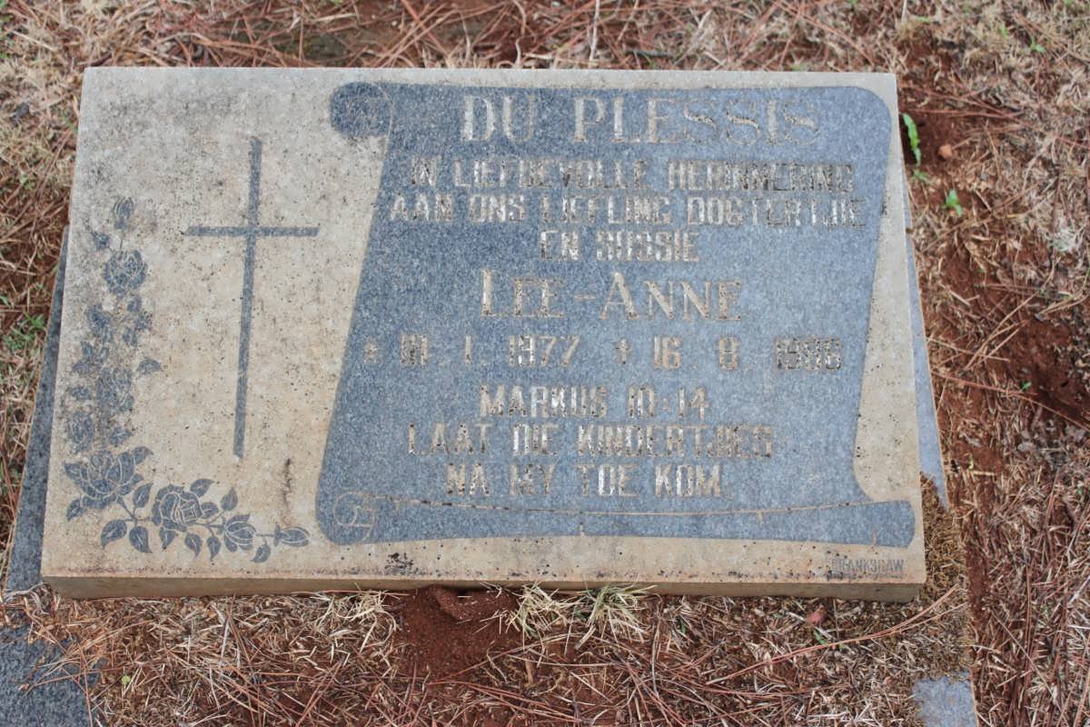 PLESSIS Lee-Anne, du 1977-1986