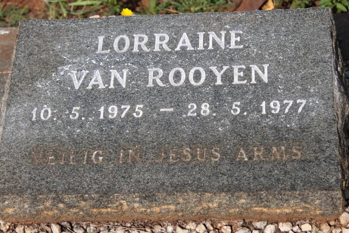 ROOYEN Lorraine, van 1975-1977