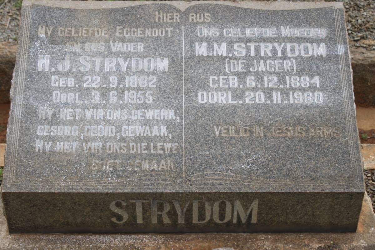 STRYDOM H.J. 1882-1955 &amp; M.M. DE JAGER 1884-1980