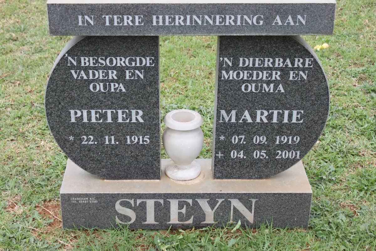 STEYN Pieter 1915- &amp; Martie 1919-2001