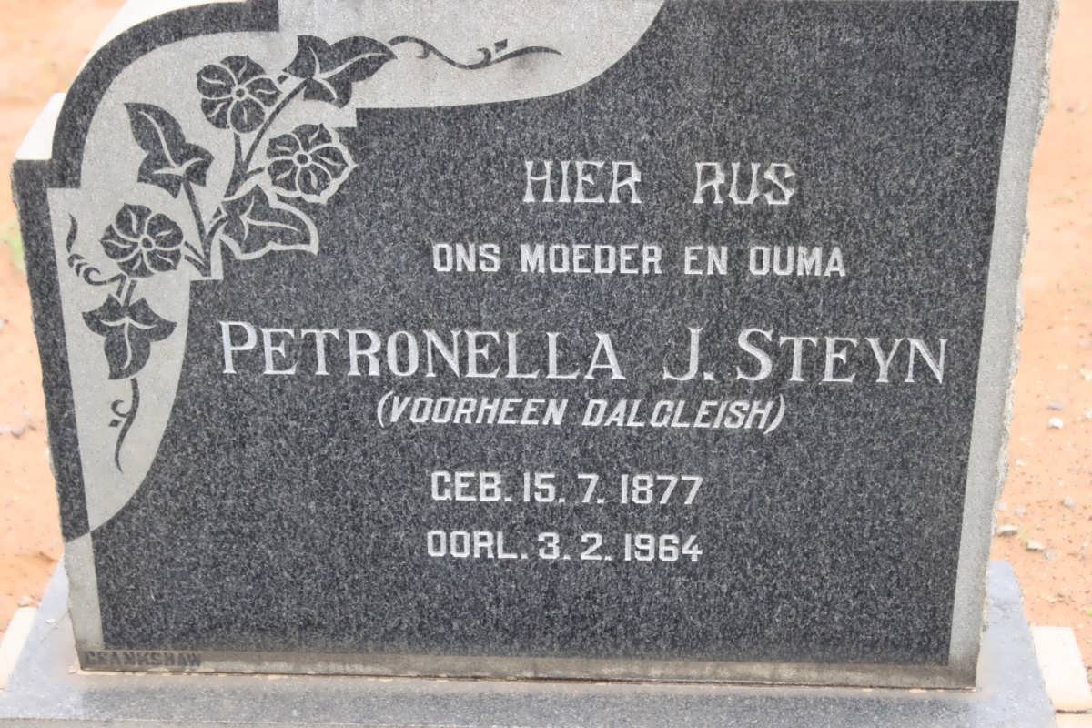 STEYN Petronella J. nee DALGLEISH 1877-1964