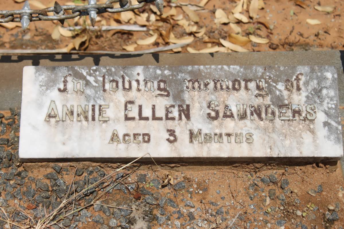 SAUNDERS Annie Ellen