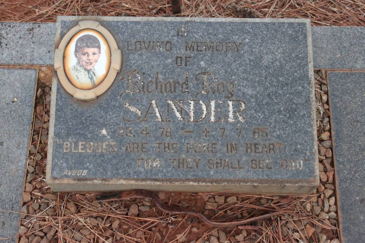 SANDER Richard Roy 1976-1985