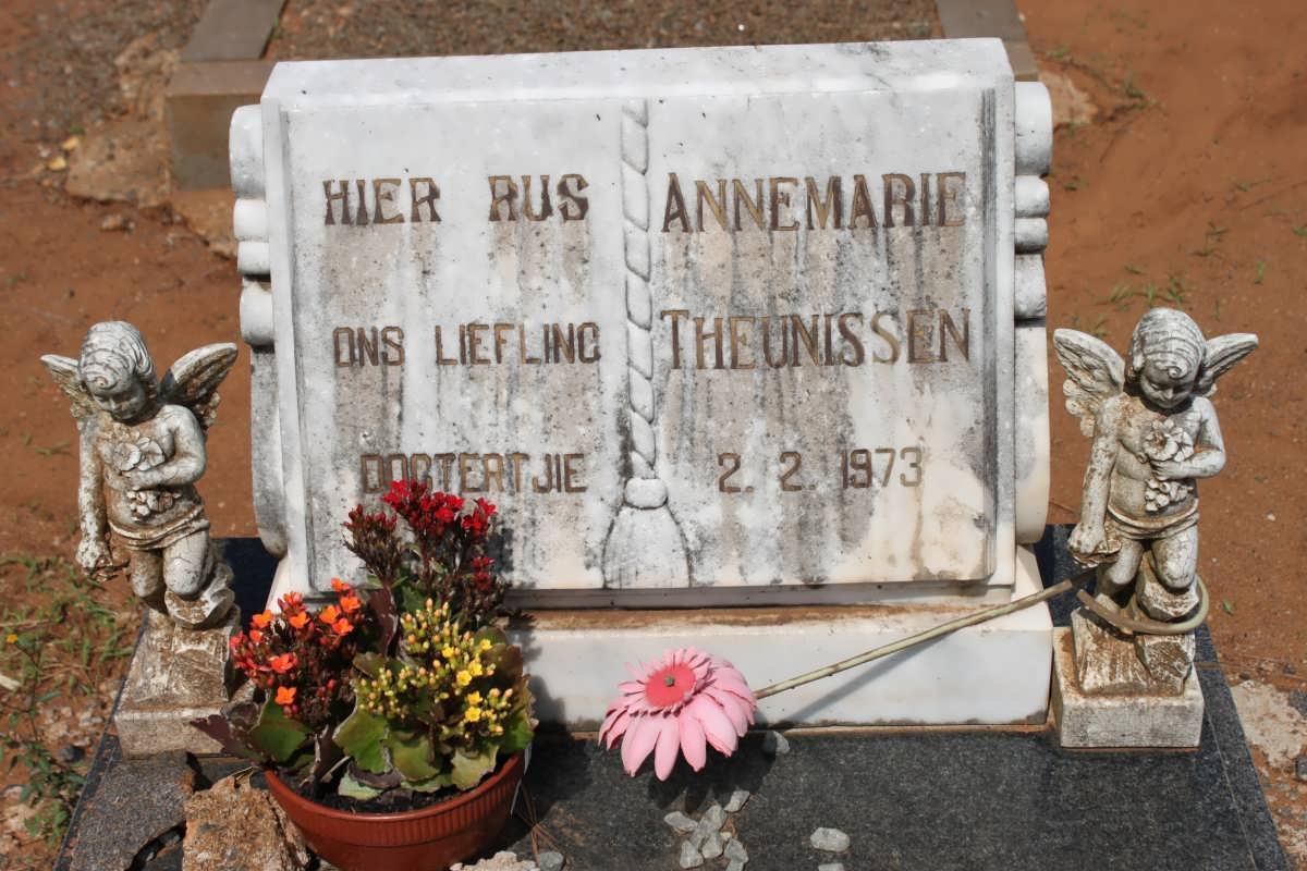THEUNISSEN Annemarie -1973