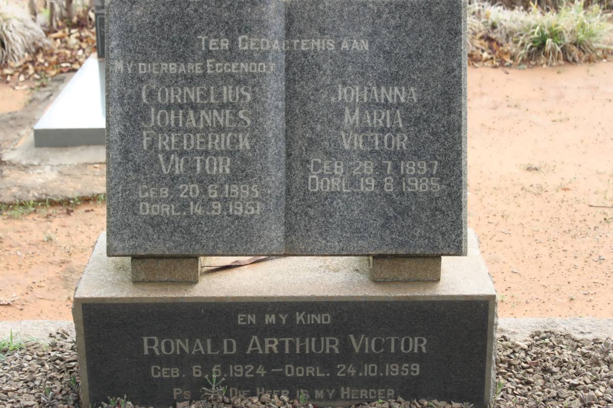 VICTOR Cornelius Johannes Frederick 1895-1951 &amp; Johanna Maria 1897-1985 :: VICTOR Ronald Arthur 1924-1959