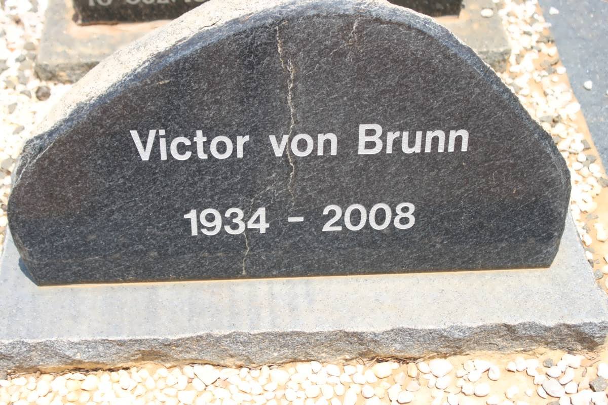 BRUNN Victor, von 1934-2008
