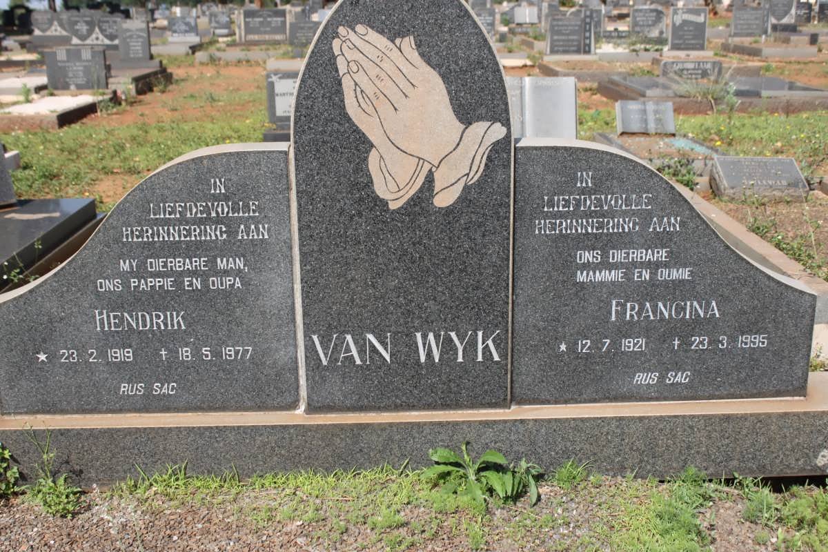 WYK Hendrik, van 1919-1977 &amp; Francina 1921-1995