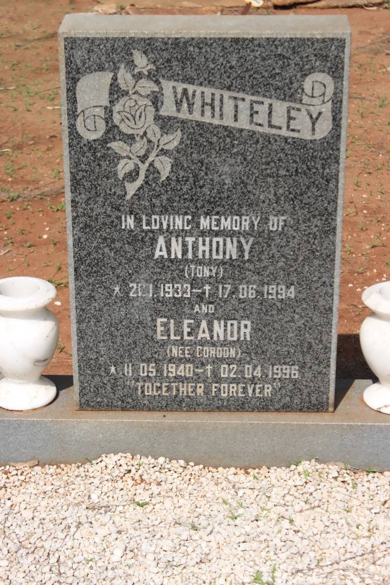 WHITELEY Anthony 1933-1994 &amp; Eleanor GORDON 1940-1996