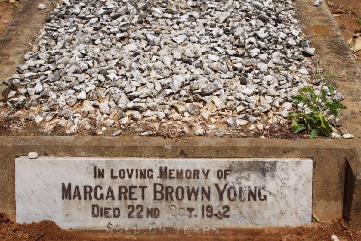 YOUNG Margaret Brown -1942