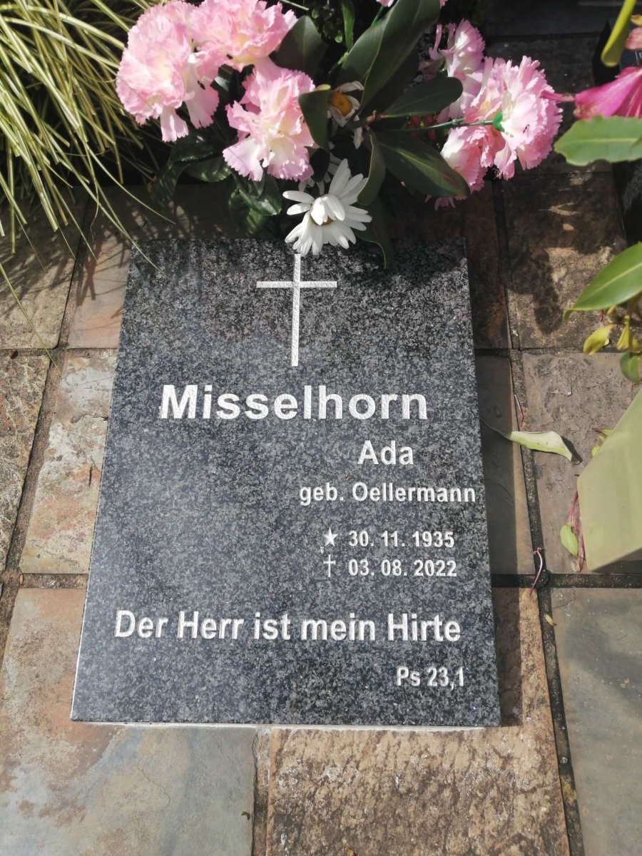 MISSELHORN Ada  Louise nee OELLERMANN 1935-2022