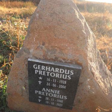 PRETORIUS Gerhardus 1928-2004 & Annie 1940-2023